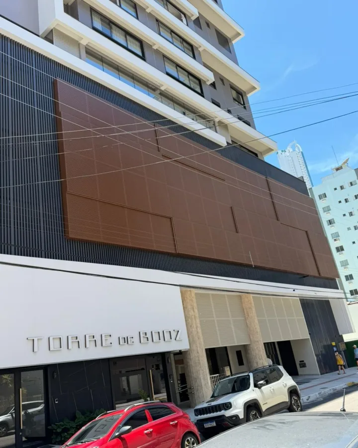 Fachada do edifício Torre de Booz
